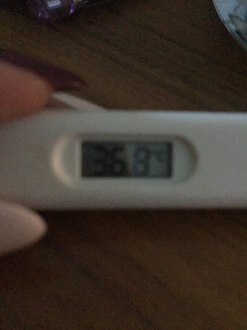 今朝から体調悪くて病院へ😱 今は熱もちょっとマシになってきた https://t.co/KLPGRnk6Be