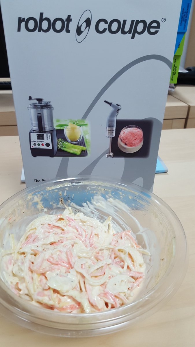 CEDTRADE's tweet photo. Today at CED Trade......We made fresh coleslaw using the Robot Coupe CL50 Ultra &amp; Robot Coupe Blixer 2! #Amazing https://t.co/vwfo5ueddX