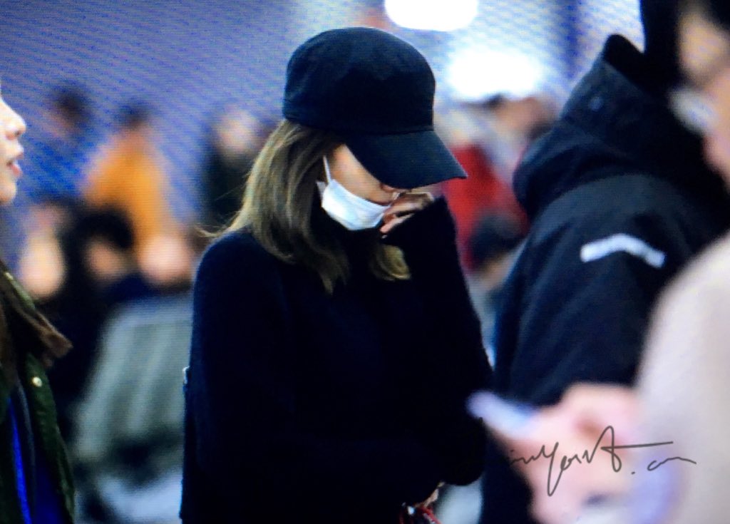 [PIC][12-02-2016]YoonA trở về Seoul vào tối nay CbBU2DCUsAADSX9