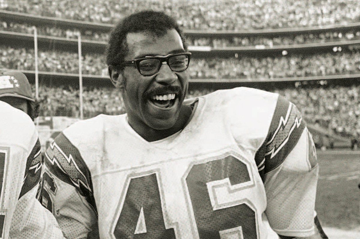 NFLoriginal's tweet photo. NFL World Live presents #46, &amp; RB of the San Diego Chargers in the 70s &amp; 80s, Chuck Muncie ,here @NFLworldlive https://t.co/Xa2A5jZUEk