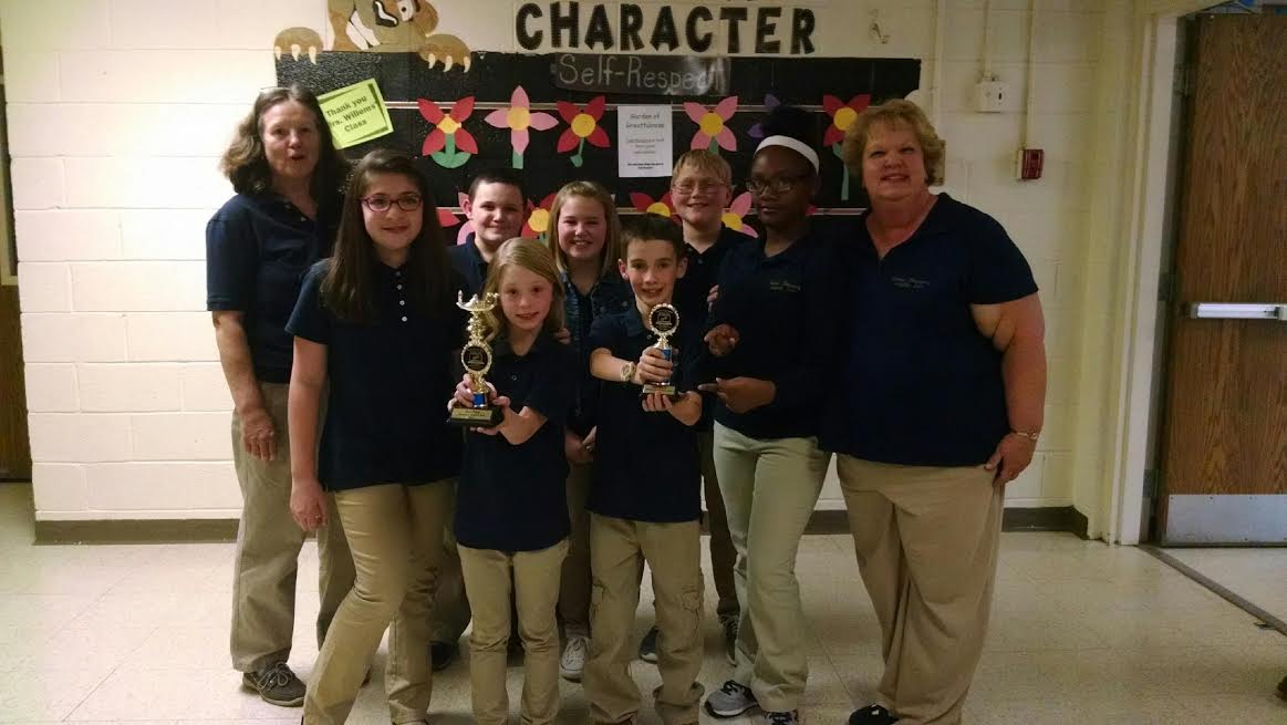 glantongators's tweet photo. Congratulations to our Academic Bowl Team!  3rd place last night and 2nd place overall!  Hard Work Wins! https://t.co/TeJxyJqNZ3