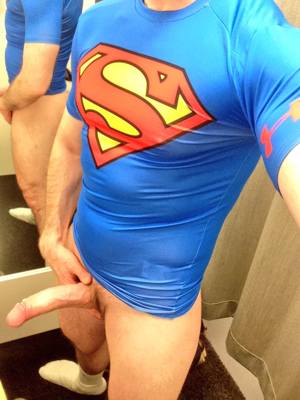 CUMDUDE 🇨🇦🇩🇪 🔜 GRABBYS EUROPE on X: Almost shot cum trying on this  underarmour gear. gay gayporn uncut cock porn @CocksDaily  t.coejTsACgDUj  X