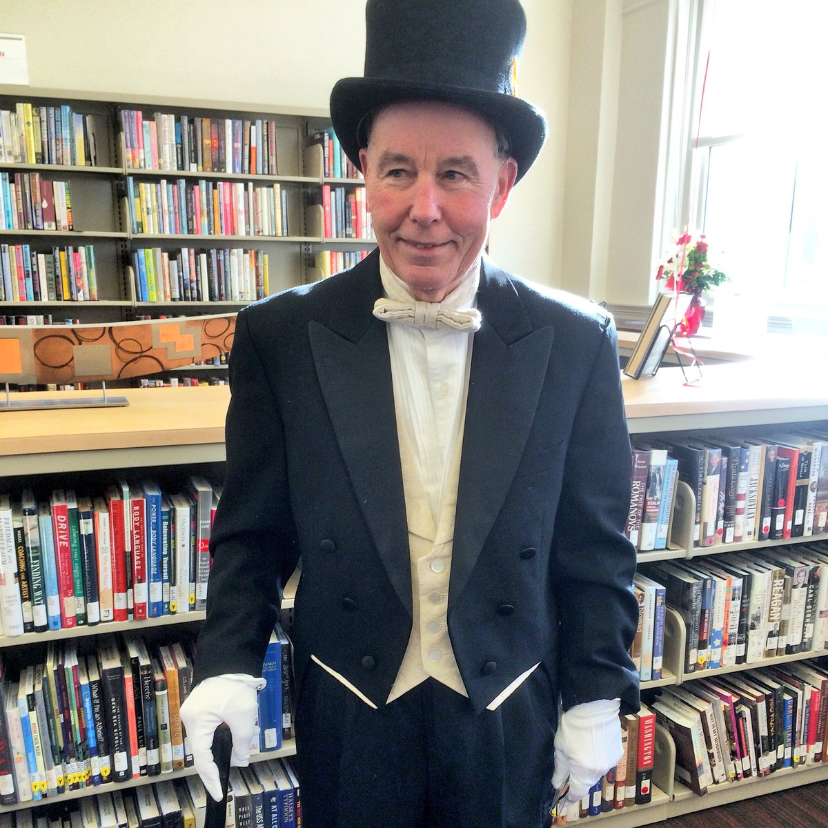 prattlibrary's tweet photo. "Enoch Pratt" greeting guests at this morning's Canton Branch re-opening. https://t.co/eUtc3JpABB