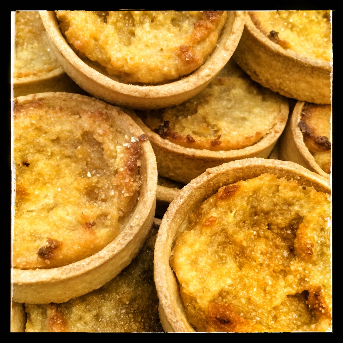 SaffronHour's tweet photo. via @BNIwalden: RT @SWXPO: @justcook123 with some delicious Treacle tarts at #swxpo #saffronwalden business exhibi… https://t.co/6rhgFCXMfq