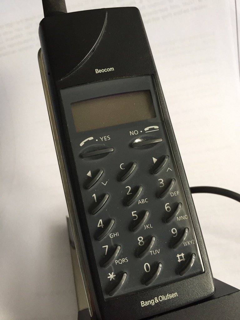 petercope's tweet photo. Tech throwback. My first mobile phone #beocom #b&o @BangOlufsen. 22 years on doesn't charge... https://t.co/MtT0MO0Iga