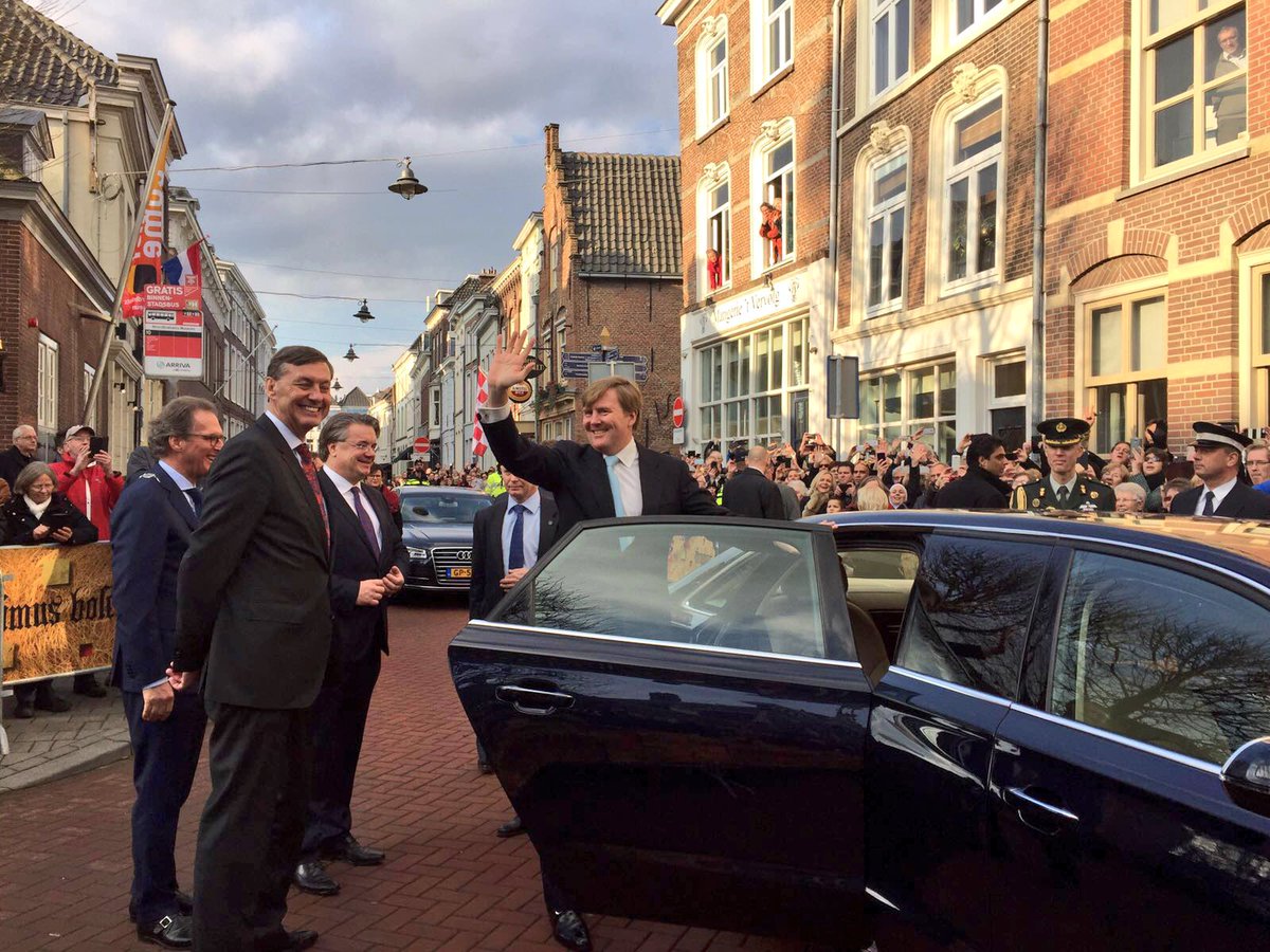 Koning Willem-Alexander is zojuist weer vertrokken na zijn bezoek <a href="/NoordbrabantsM/">Het Noordbrabants Museum</a> #JB500