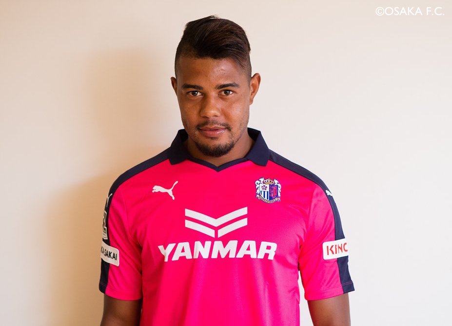 ট ইট র セレッソ大阪オフィシャル 本日2月13日は リカルド サントス選手の29歳の誕生日です Happy Birthday Cerezo セレッソ大阪 T Co Weugeckvfw