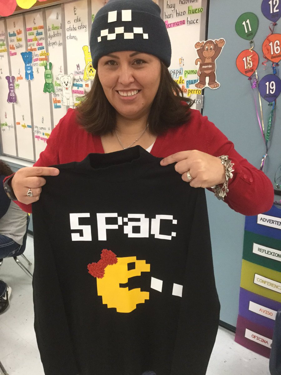mena0831's tweet photo. #5pac #dptech2016 putting on our final touches for Monday @wendym2016 https://t.co/Gt4FX8qyCu