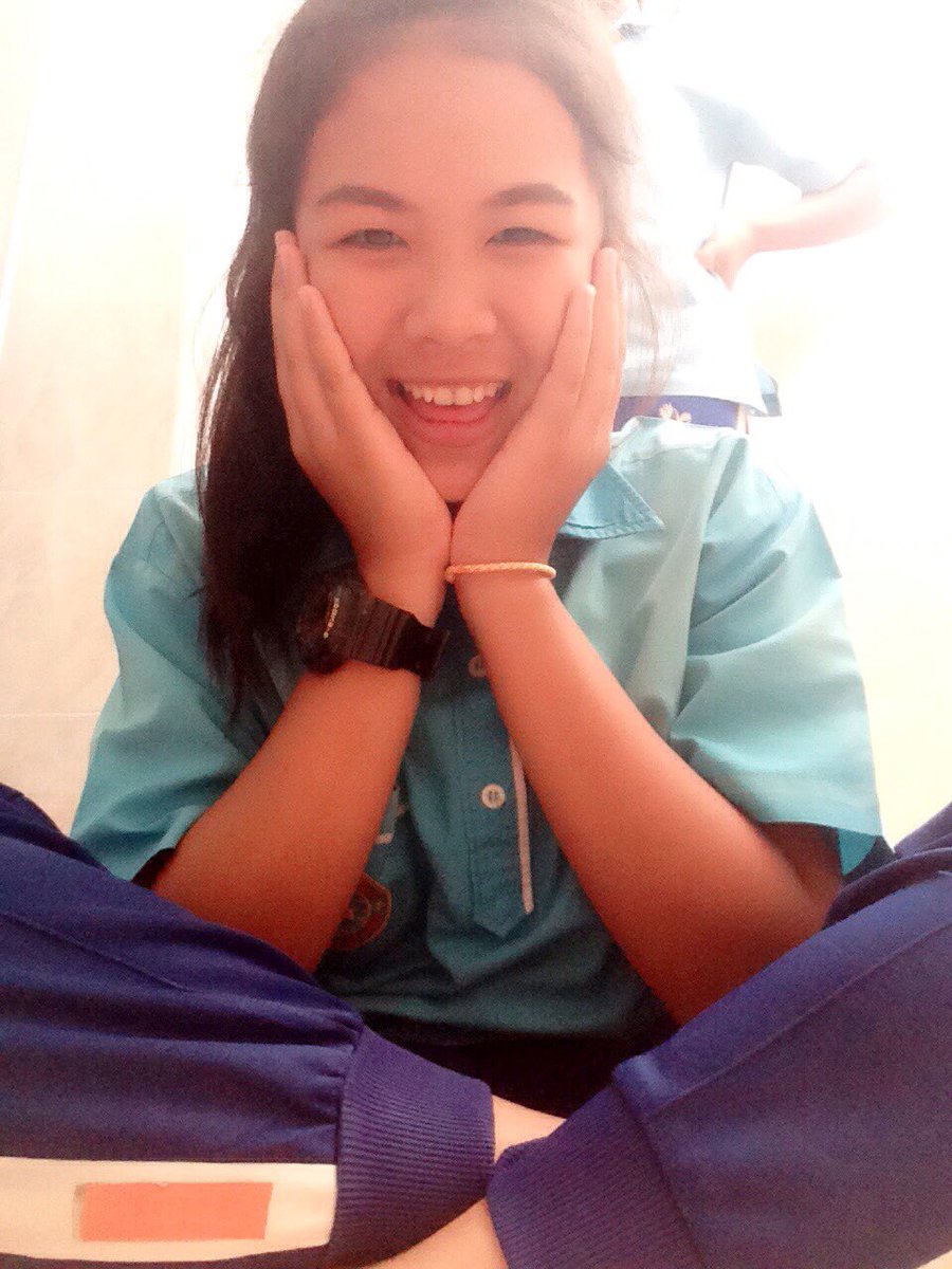 ployly_ph's tweet image. ยิ้มรับมันนน กับเหตุการณ์ที่เกิดขึ้น😢😆