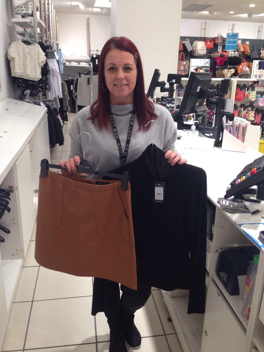 #LoveNL@NewLookStaff Michelle went the extra mile &amp; helped a customer create a new outfit #1703