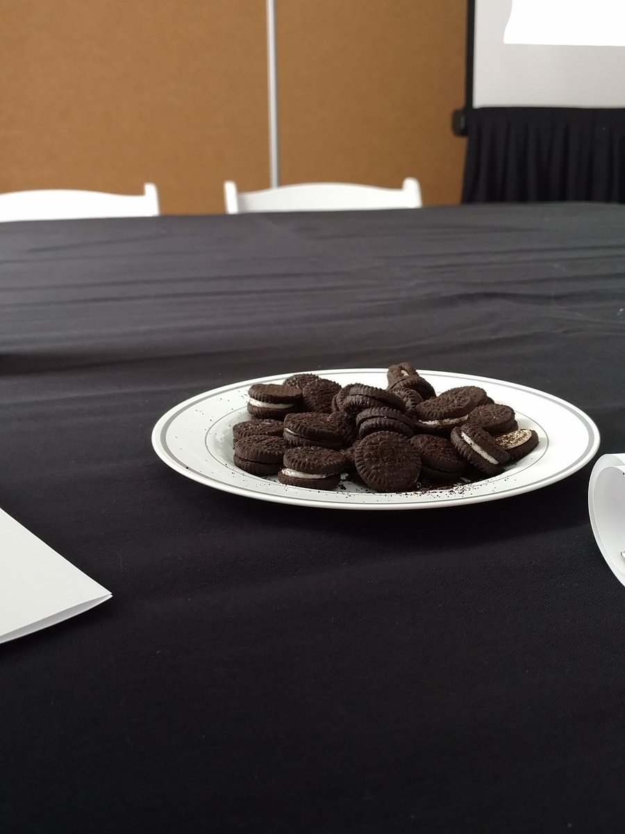 CaptainTerrence's tweet image. 3 days into lent and the devil is already coming at me hard.
#teachingconference