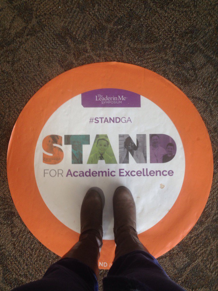 Spree100's tweet photo. #tlim #STANDGA https://t.co/9kWHOO7roo