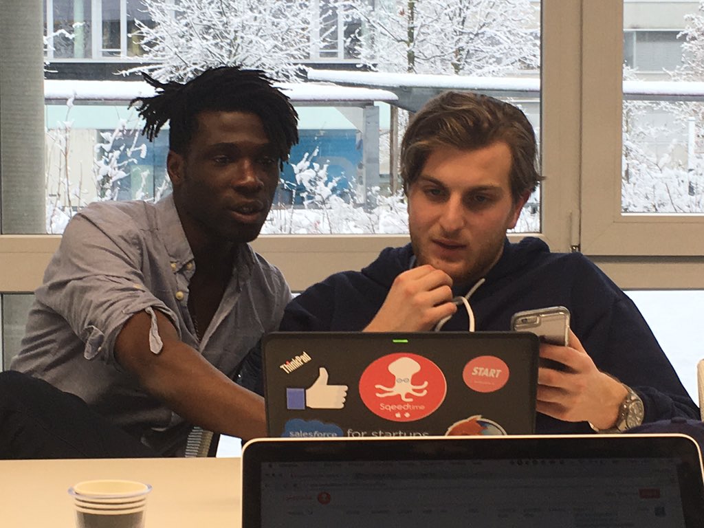 Sqeedtime (@sqeedtime) on Twitter photo Testing session @ La Forge 📱💻📱 Testing session @ La Forge 📱💻📱