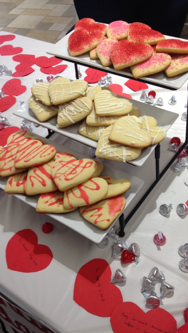 Hungry for something sweet? Make a Valentine with Alpha Phi for SAO's Geek Week and get a cookie!