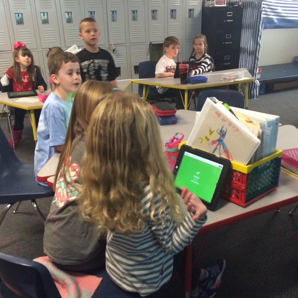 1stWhittWolves's tweet photo. Using our iPads to play Kahoot identifying and counting money!#wearewhitt https://t.co/TwYZj6RWCx