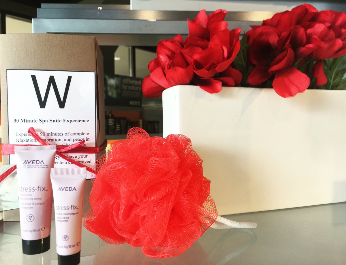 SalonSpaW's tweet photo. Looking for a Valentine's Day Gift? Purchase our 90 minute spa suite experience for total relaxation!  #SalonSpaW https://t.co/BYb3nZywET