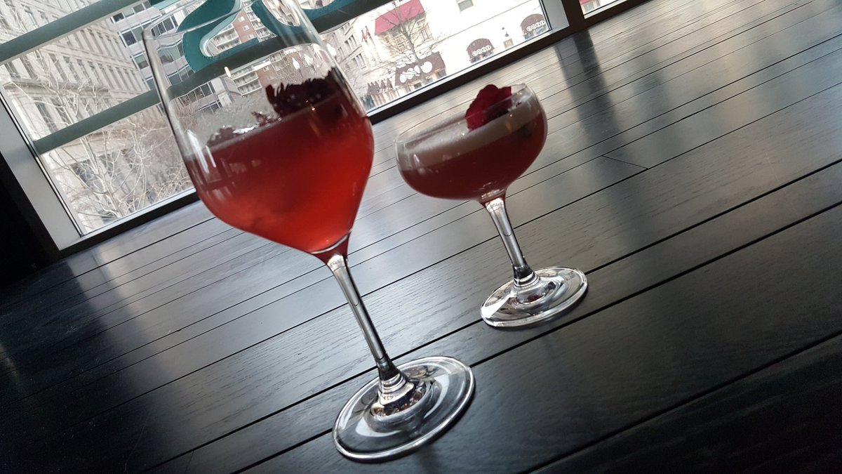 gbasalla's tweet photo. Join us @KapnosTaverna  for valentine's day! @georgepagonisdc@MikeIsabellaDC @TahaDc https://t.co/QuXfCXobUk
