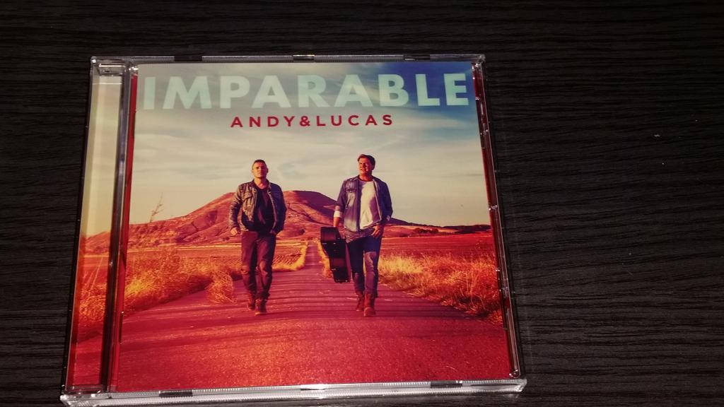 Tanialukas's tweet photo. Por fin en mis manos!!!gracias por vuestra musica!!! Que ganas tengo de veros en murcia!!! @_AndyyLucas_ https://t.co/Ke2KYv3WBh