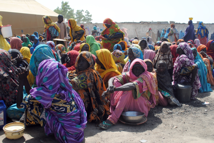 WomenintheWorld's tweet photo. Female suicide bombers a continuing problem in Nigeria: https://t.co/9KVsVucq3r https://t.co/Jkm2Thhbc7