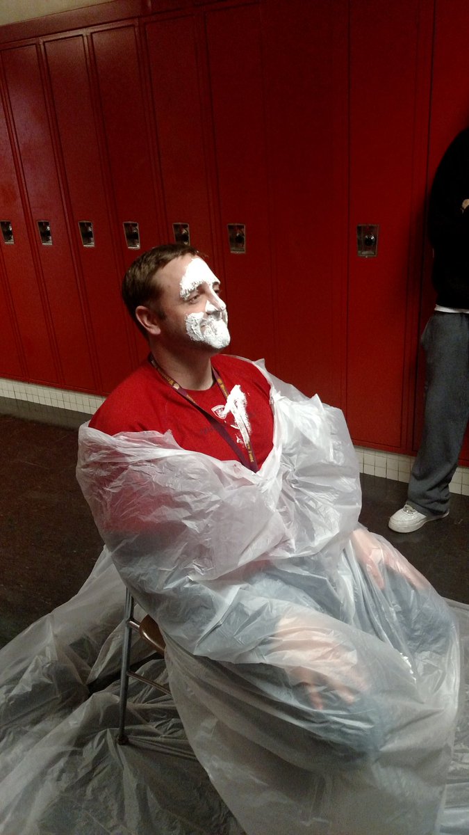 BennerWHS's tweet photo. Congrats to Green Machine on winning Foundation Olympics! #allidoiswin https://t.co/09SKafEHCL