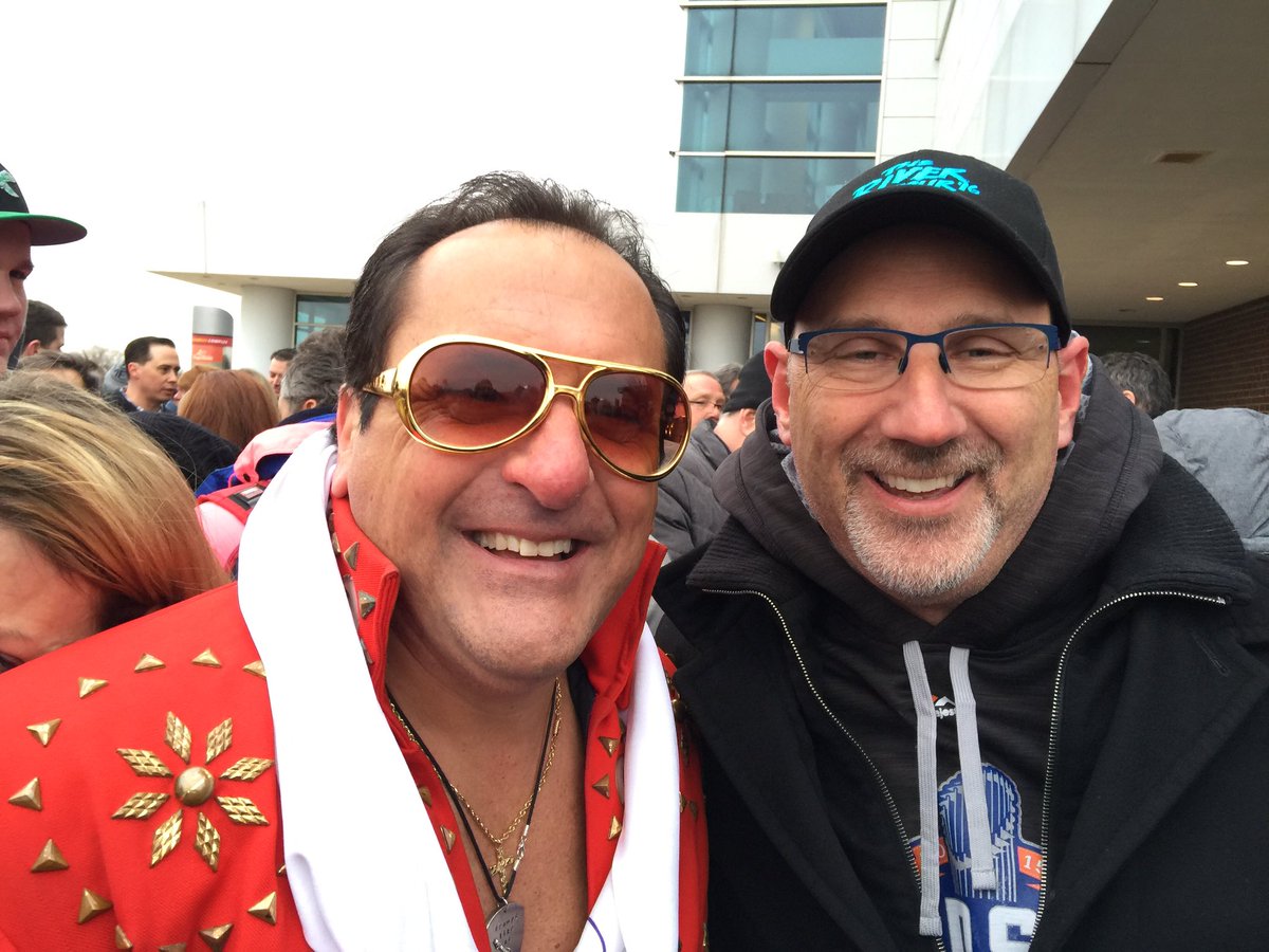 mpslater's tweet image. When your pit number is close to Philly Elvis @PhillyElvis that&apos;s a good sign...#SpringsteenPhilly #rivertour2016