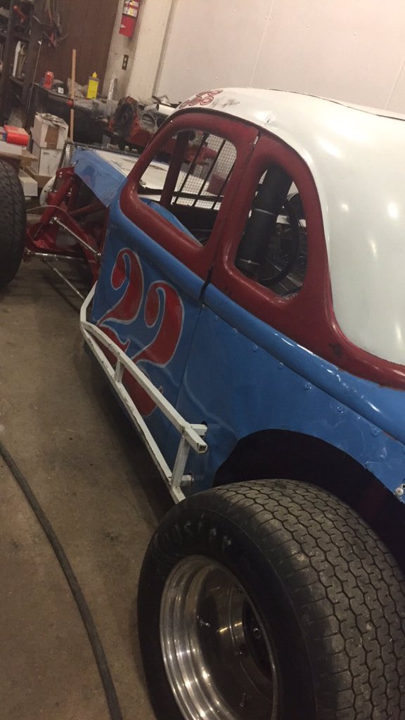22gerardracing's tweet photo. Ready for racing season🙌🏻🏁 https://t.co/Zpf3aXUOIP