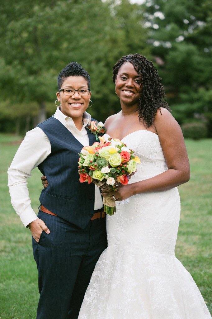 DCHomos's tweet photo. Sheika + Morgan
Louisville, KY
#SameLove 👭❤️ #MarriageEquality https://t.co/l9VGCQ3fc0