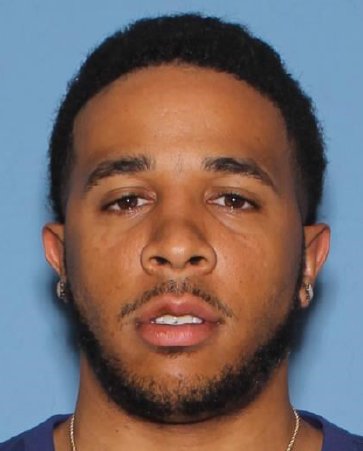 ChandlerPolice's tweet photo. Homicide suspects Aasim Hart &amp; Jamel Moodie, armed &amp; dangerous  https://t.co/y6Dw6H9LWV https://t.co/Cf1AyDGWK9