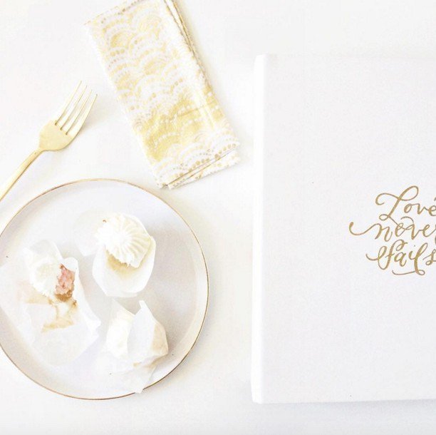 iloveswmag's tweet photo. We designed the #SWPlanner to include everything you need as you plan your wedding, from i… https://t.co/zqONkhmuof https://t.co/jCf1MjVsh2