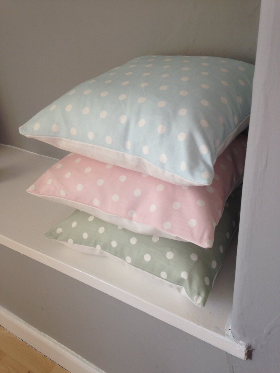 For a chance to #win just #follow and #RT #retweet.  Ends Sunday #comp #competition #free #prize #giveaway #fabric