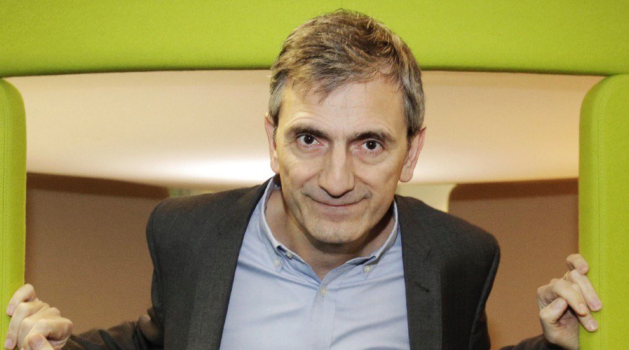 Viuzfr's tweet photo. Pascal Delorme (Accenture) : Pour vous transformer, il ne suffit pas de vous digitaliser
https://t.co/zuXK0oYeAb https://t.co/7HcM2Pjfl8