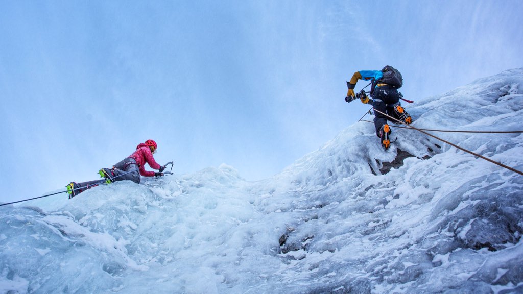 Bastian_RB's tweet photo. Shooting with @borenmichael on the ice! #iceclimbing #adventure #Utah #lifeElevated https://t.co/DbYz4XKosC