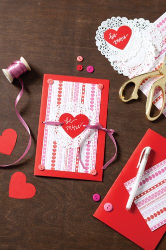 Celebrate_Mag's tweet photo. Say "I love you" to those closest to you with 1 of our #ValentinesDay #DIY ideas! https://t.co/F5PQbkBdB7 #lovenote https://t.co/uIwJum6DcX