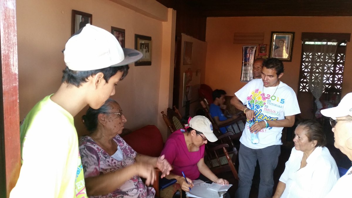 JS19JdistritoV's tweet image. #FelicesDeCompartir Jornada de Amor a Madres y Padres de Heroes y Martires, Colonia 14 de Septiembre #AMORANICARAGUA