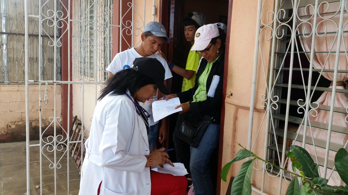 JS19JdistritoV's tweet image. #FelicesDeCompartir Jornada de Amor a Madres y Padres de Heroes y Martires, Colonia 14 de Septiembre #AMORANICARAGUA