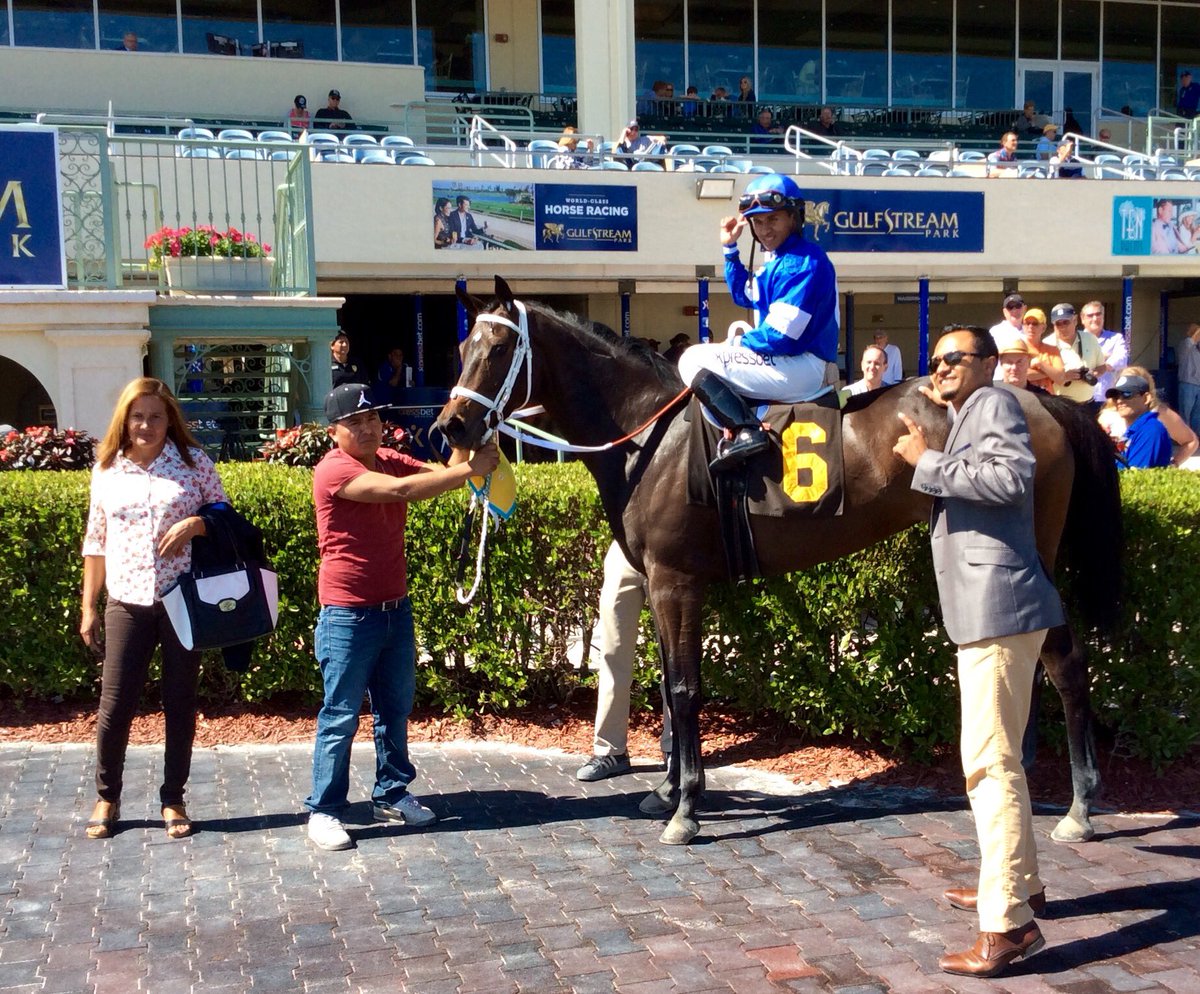 GulfstreamPark's tweet photo. Starship Galaxy holds on to win the opener under Miguel Vasquez, Paul Kopaj was the trainer #ChampionshipMeet https://t.co/93nd5aG1s6
