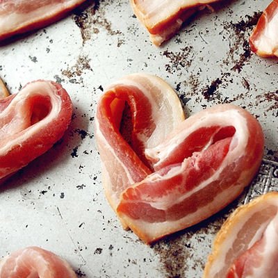 WagenersMeat's tweet photo. Happy Early Valentines Day from Wagener's Meat #ValentinesDay #bacon #torontofood #toronto #torontobacon #sidebacon https://t.co/2q1PuJ81O5