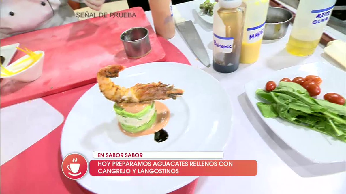 RTSEcuador's tweet photo. Hoy en Sabor Sabor preparamos la mejor comida para San Valentín. #ClubUIO https://t.co/Y41jjLg80c https://t.co/kGr8eOKsCw