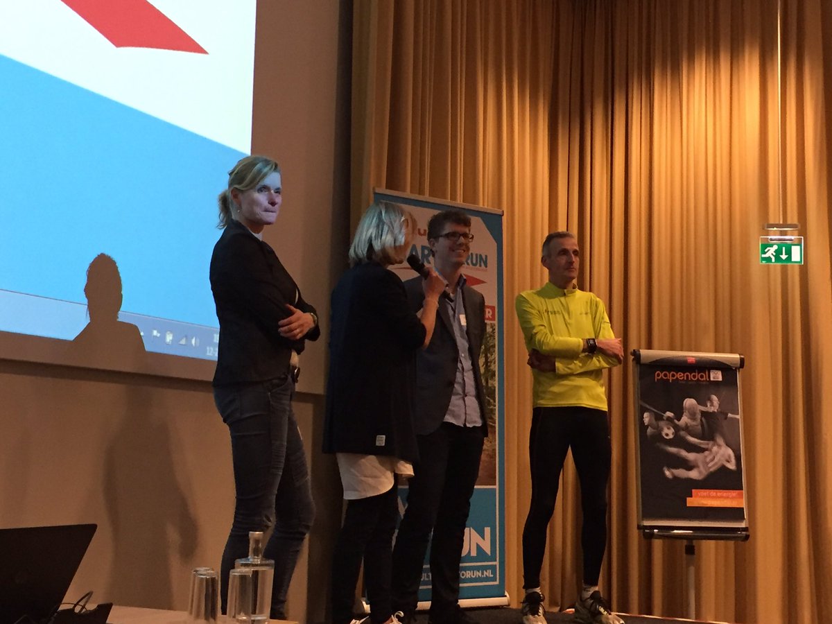 m_vanberkel's tweet photo. #OpPapendal bij Trainersbijeenkomst  Start to Run. Trainers kregen al 100.000 Nederlanders in beweging. https://t.co/hhEAMggWwY