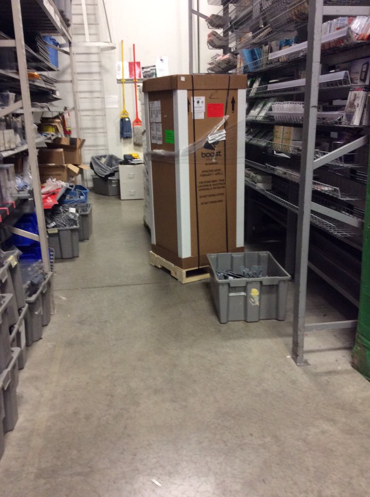 SPGToledo's tweet photo. @JayMiglionico @anewton_SPG
My warehouse guys rock!  Helping me get this monster out! https://t.co/NIT78GEdd6