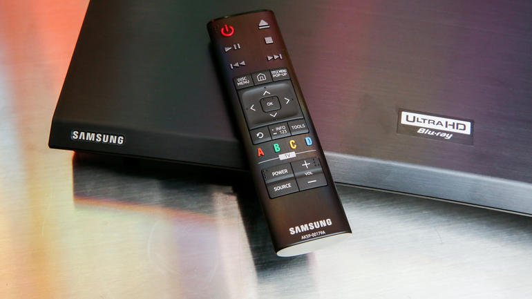 dkatzmaier's tweet photo. Hands-on with the world's first 4K Blu-ray player https://t.co/fdTKOtphdM #nodiscs #noproblem @typendlebury https://t.co/tSOG6mB4sr