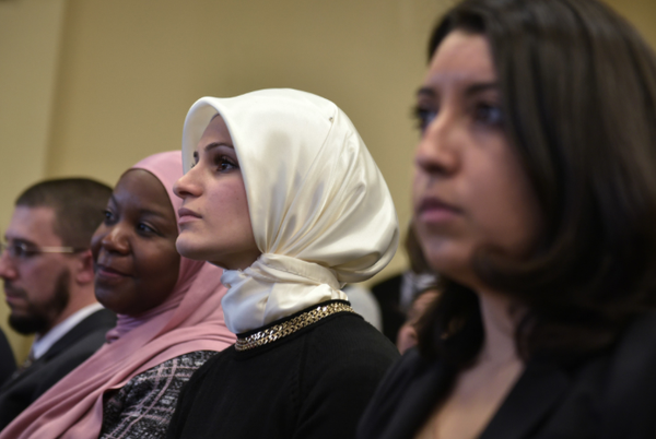 Gender Problem W/Obama's 1st U.S. #MosqueVisit That U May Not Have Pondered ow.ly/XWL3f @WomenintheWorld