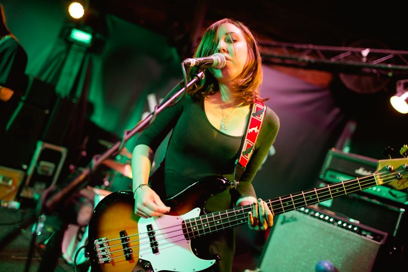 A big happy birthday to @jeanxgenie of <a href="/MILKTEETHPUNX/">MILK TEETH - NEW ALBUM OUT NOW!</a>! 🎉🎂🎊// 📷: <a href="/Leeallenphotos/">Leeallenphotography</a>