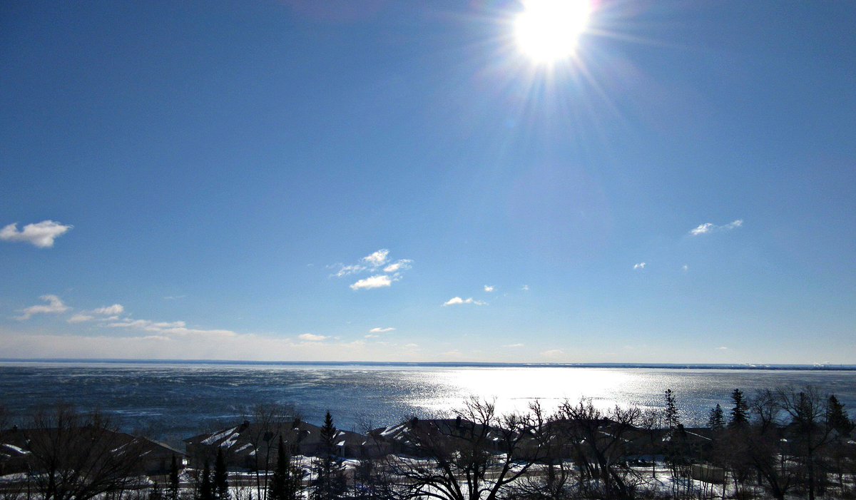 Edgewaterduluth's tweet photo. #LakeSuperior #BeautifulDuluth #WeLoveOurView #FindYourTiki @IOLSDuluth @Glensheen @duluthtrains @GLAquariumMN https://t.co/hDspHny9P7