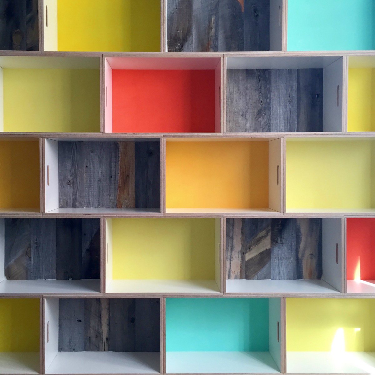 rxhibition's tweet photo. #3 #color helps distinguish surfaces &amp; perceive #depth, reducing discomfort. @stikwooddesign https://t.co/2nKantqDFv https://t.co/a4FdPbZOJt