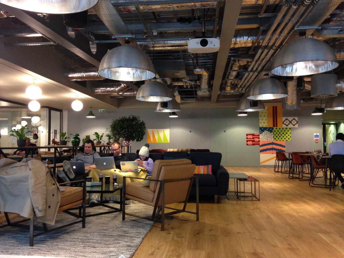 henkoexperience's tweet photo. .@WeWork Visiting our possible next event's place in London! #henkoexperience #surf #mindfulness #startup @Viafife https://t.co/0Gckq7Qmhe