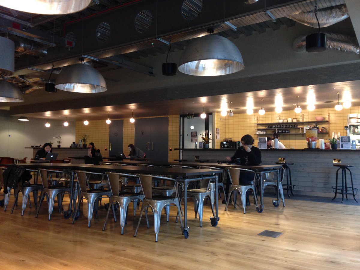henkoexperience's tweet photo. .@WeWork Visiting our possible next event's place in London! #henkoexperience #surf #mindfulness #startup @Viafife https://t.co/0Gckq7Qmhe