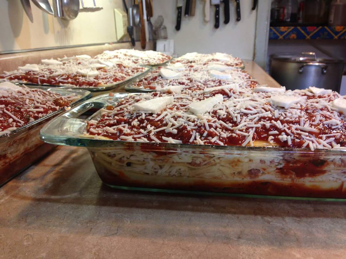 DevoresGoodFood's tweet photo. Italian Sausage Lasagna made fresh today! #devoresgoodfood #bendoregon #localfood #inbend #bendfood https://t.co/CeV1ZFGIX2