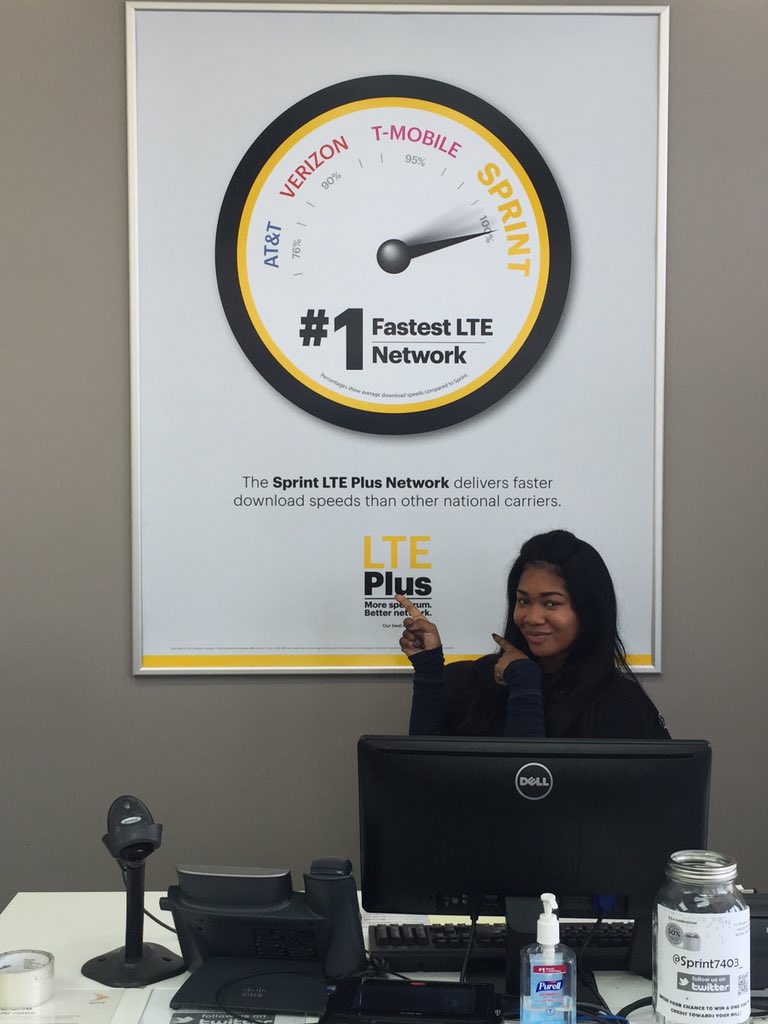 Sprint7403_'s tweet photo. You know it 😏 #sprint4philly @SprintatRShack @Kpalet5 @stickshift88 #LTEstrong 💪🏽 https://t.co/hJBUiDCfQK