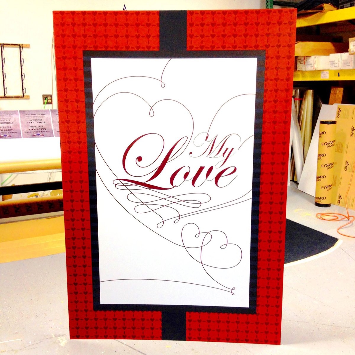 CuttySharps's tweet photo. Want to say "I Love You" this #ValentinesDay in a very BIG (6ft.) way? https://t.co/3btqDDmUOo #OversizedCard #Signs https://t.co/m26nDznEsQ